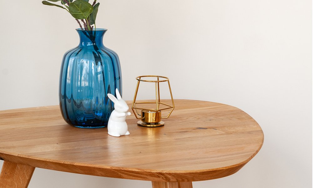 Couchtisch aus Massivholz