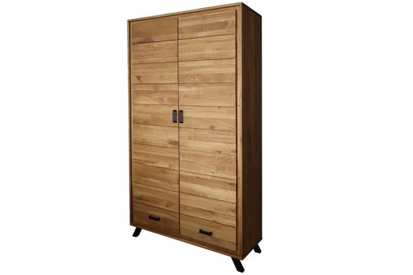 Kleiderschrank aus massiver Eiche