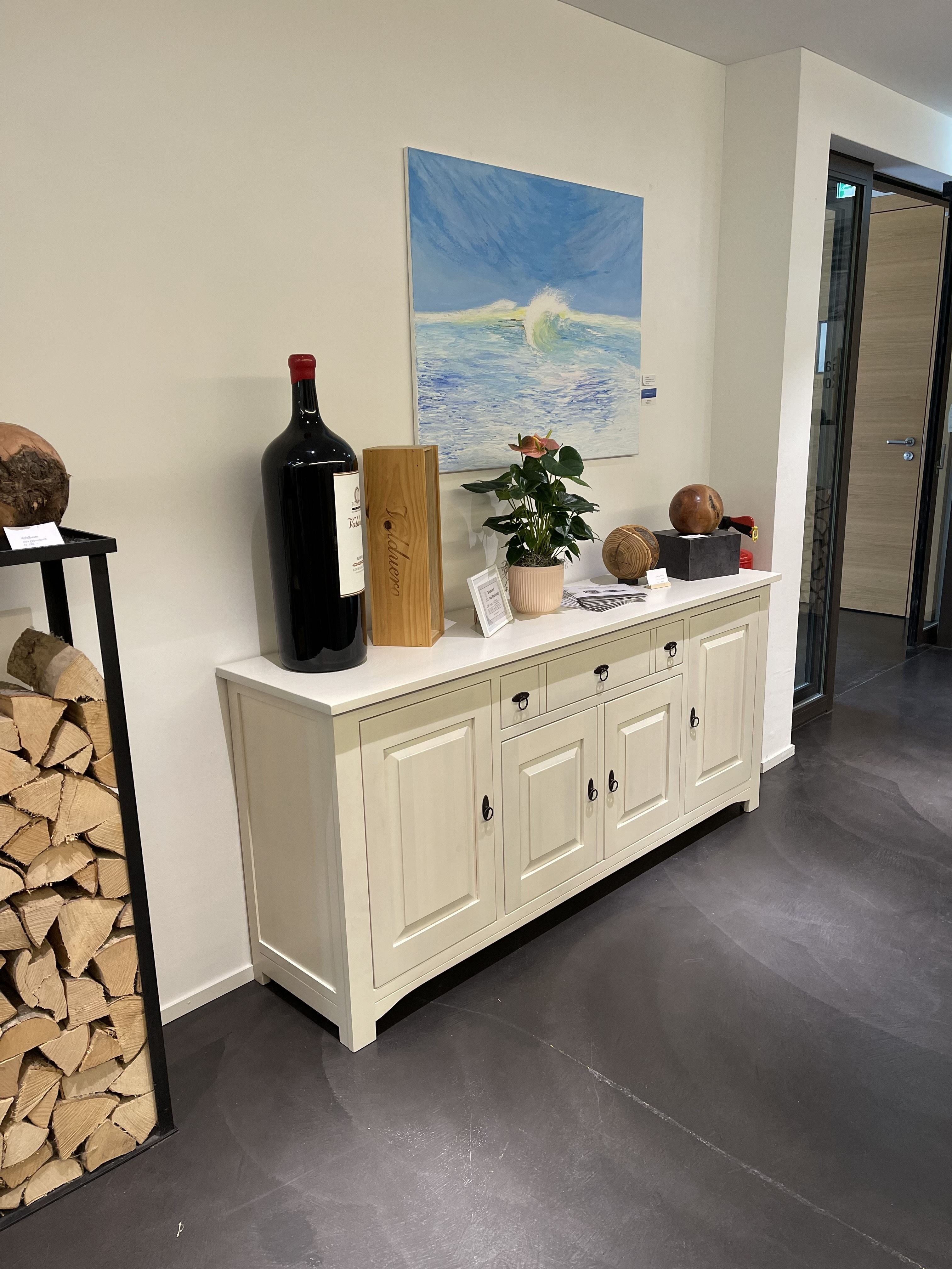 Sideboard aus Massivholz