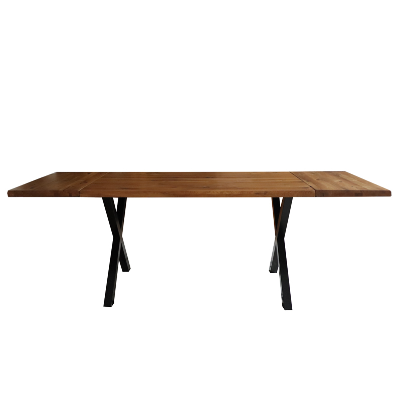 Tisch aus massiver Eiche mit X-förmigen Beinen (ausziehbar) 