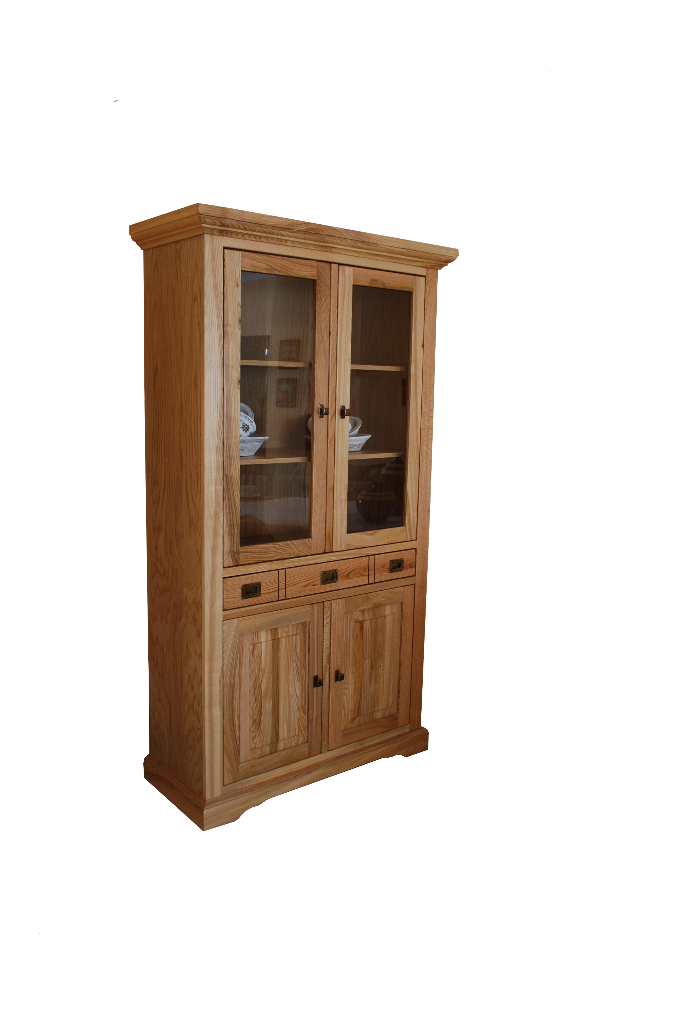 Vitrine aus massiver Birke, Vitrine aus Massivholz